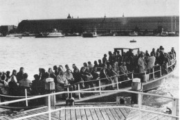 Einde werkdag voor de werknemers van de Shell